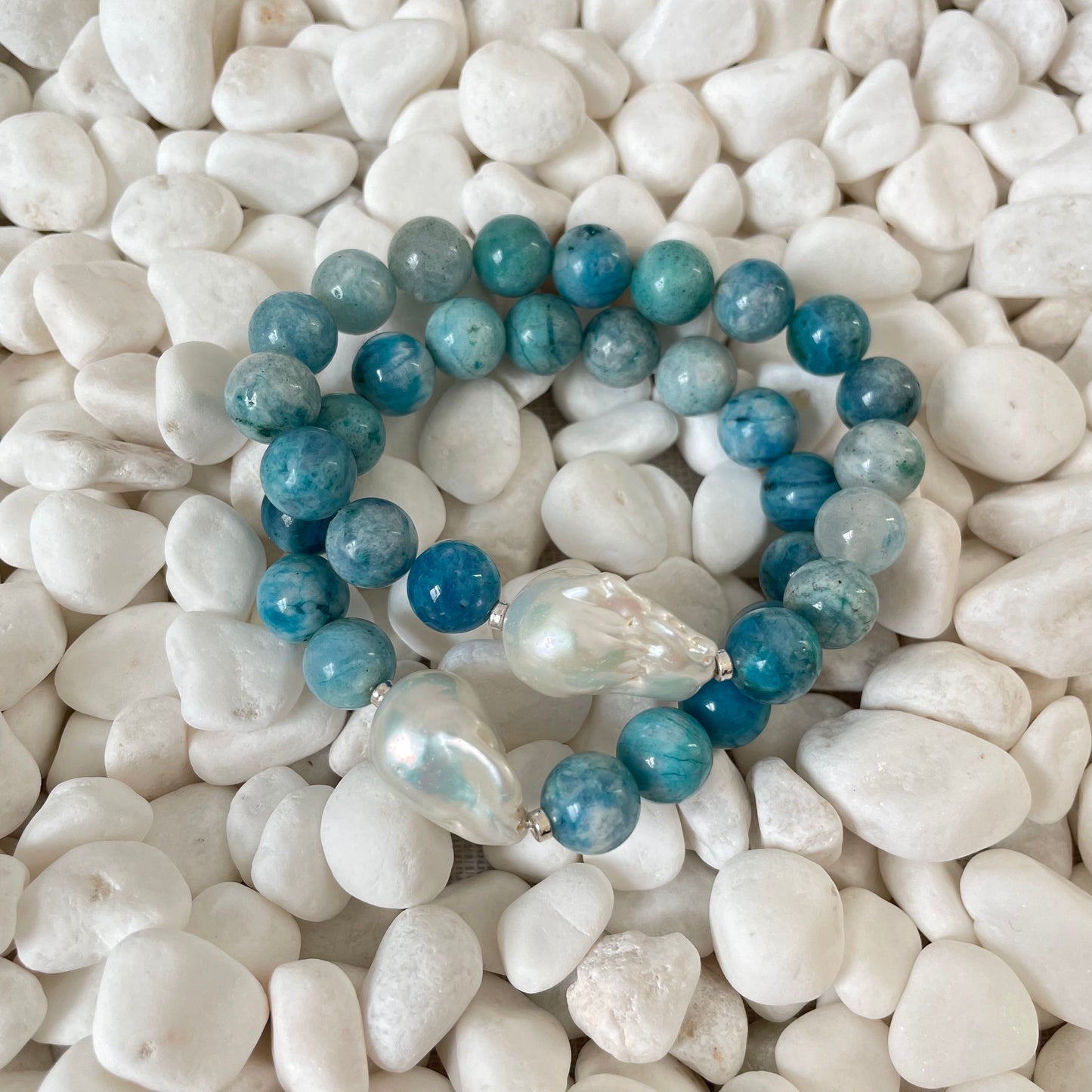 Hemimorphite and Large Pearl Bracelet