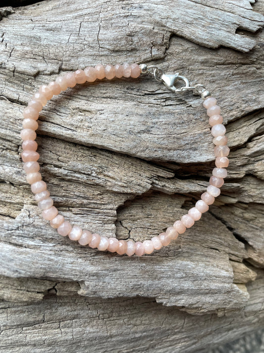 Simple Peach Moonstone Bracelet